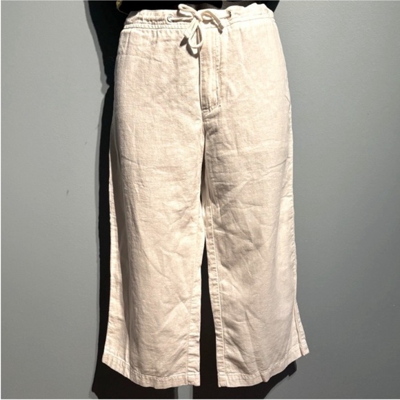 🛑 6/$25 Summer Chic 2 pc Outfit | Linen Crop Pants & Floral Top size small - Picture 2 of 15